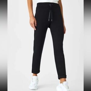 Spanx Black Spanx Air essentials Tapered Pants Women Size Large MSRP $227